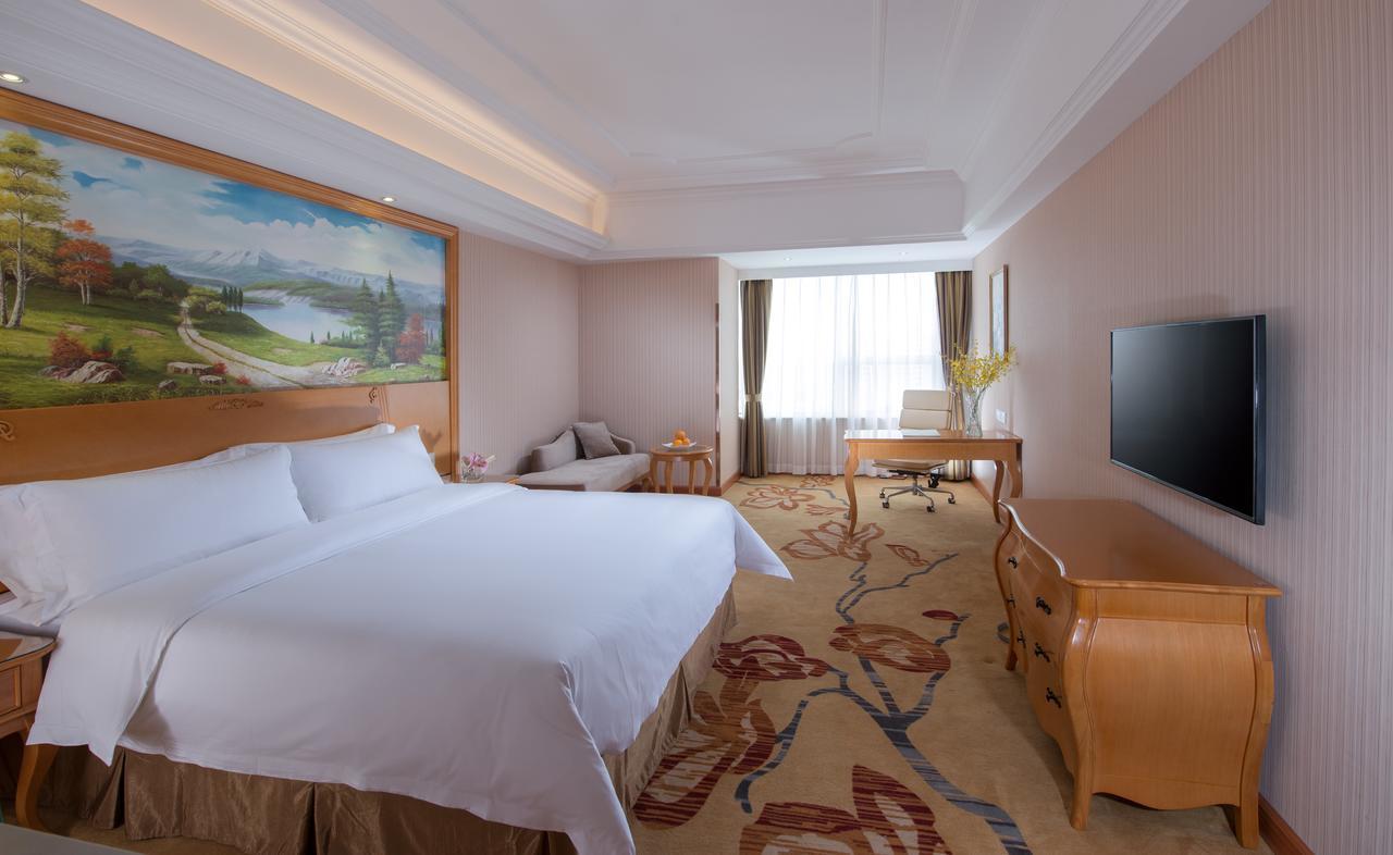 Vienna International Hotel Shanghai Baoshan Pangu Road Kültér fotó