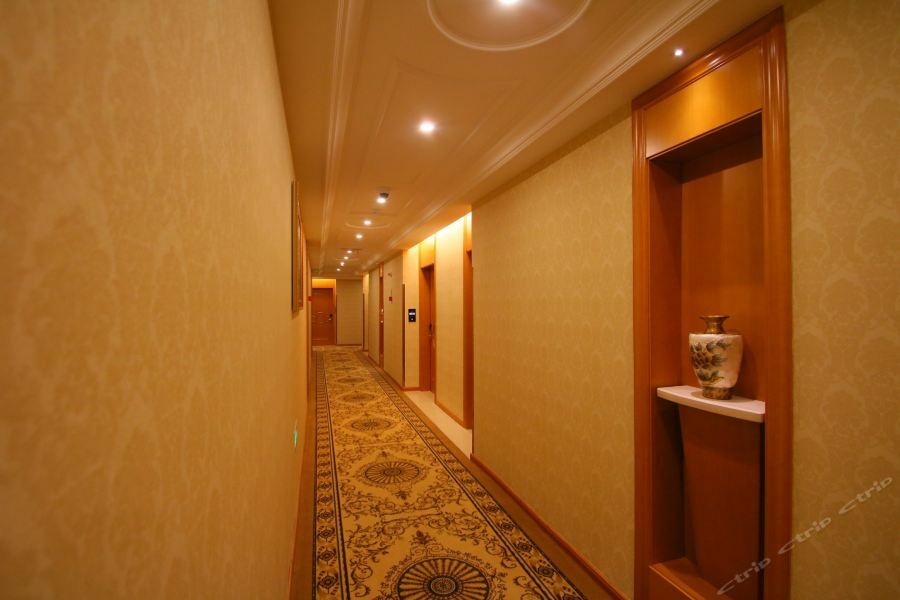 Vienna International Hotel Shanghai Baoshan Pangu Road Kültér fotó